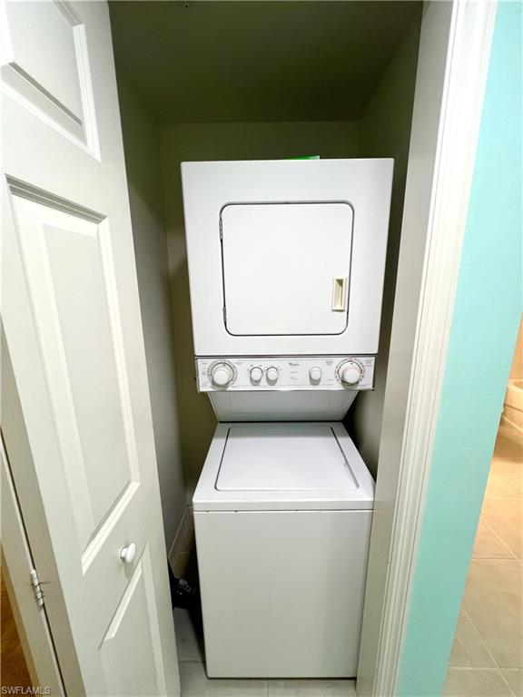 ISLAND COVE OF CAPE CORAL - Residential Lease