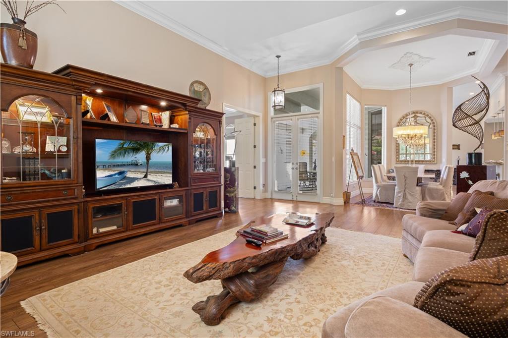 222 Monterey DR