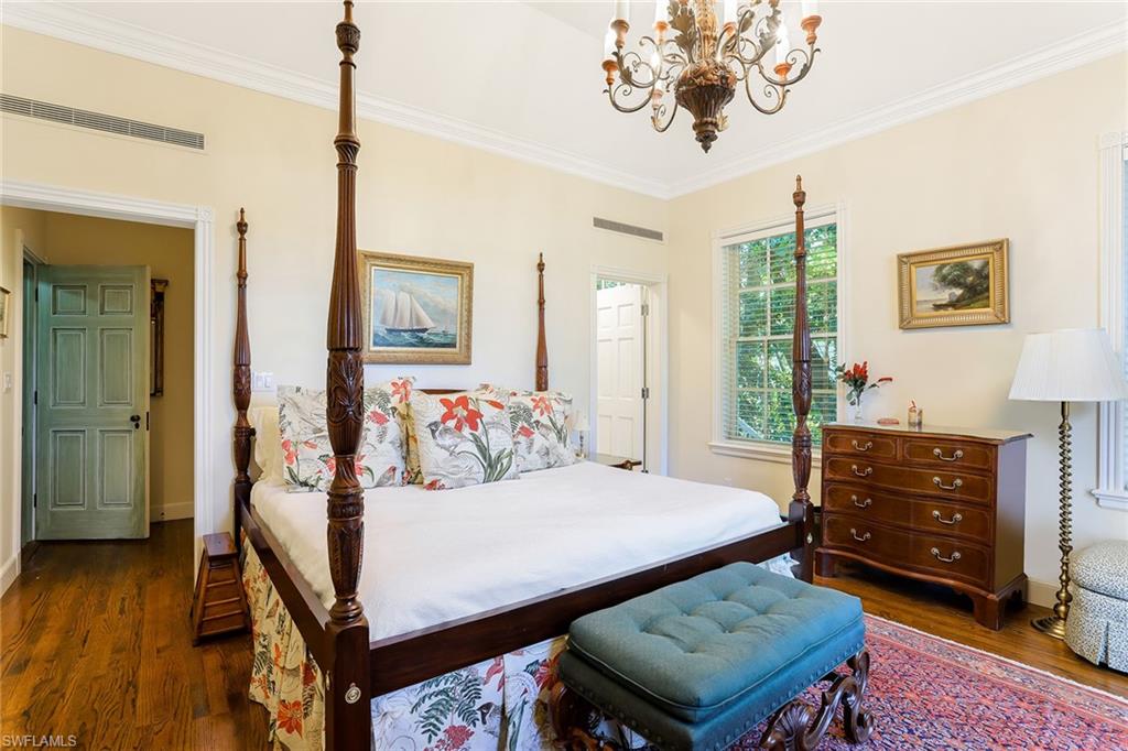 OLDE NAPLES - Residential