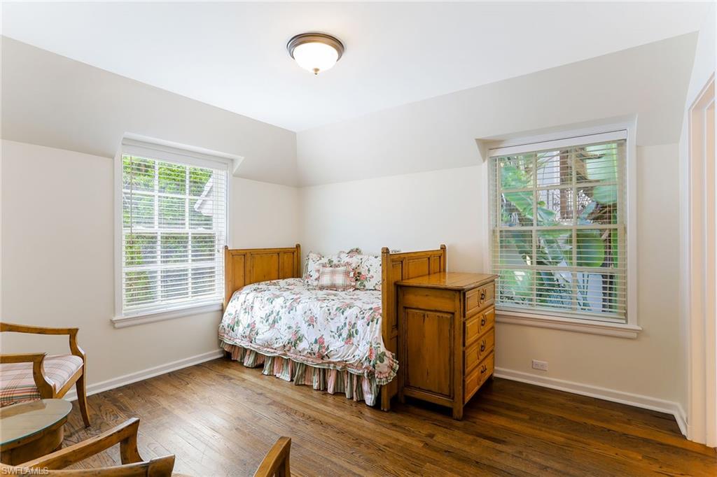 OLDE NAPLES - Residential