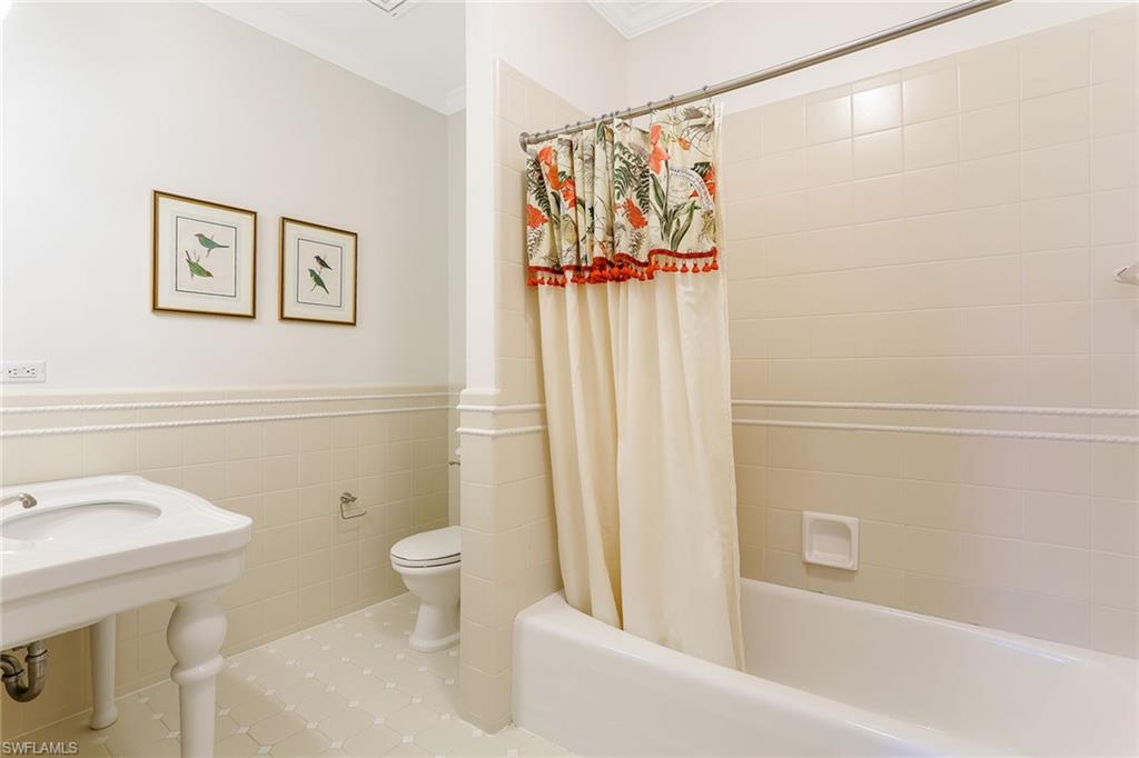 OLDE NAPLES - Residential