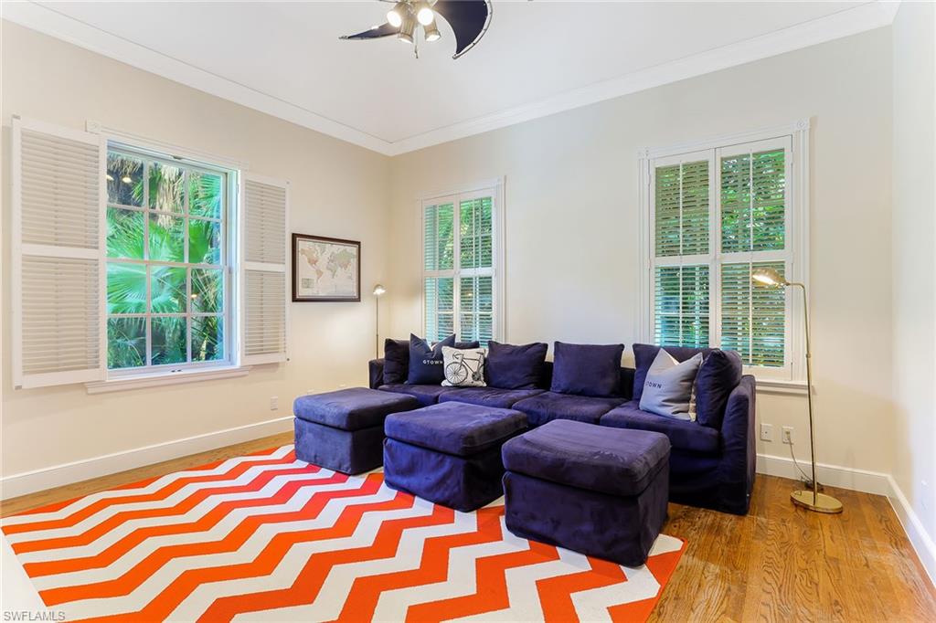 OLDE NAPLES - Residential