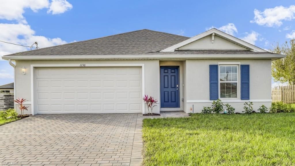 Photo of 5044 SE TRADEWINDS CIR, LABELLE, FL 33935 (MLS # 226015495)