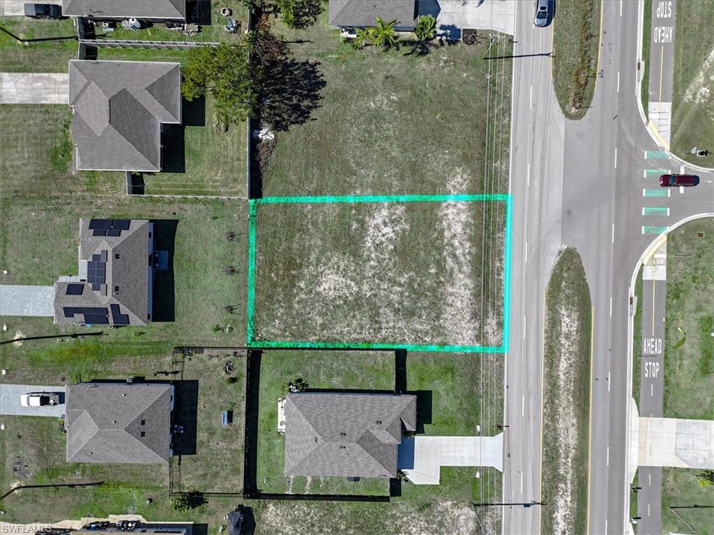 CAPE CORAL - Land