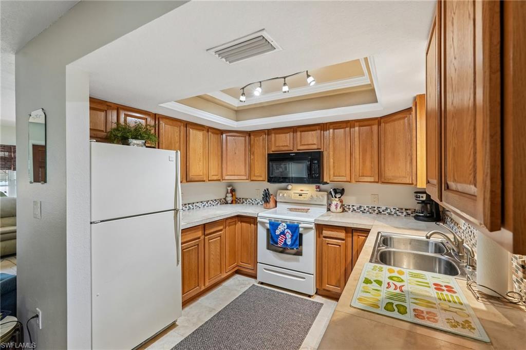 SAMANNS IN BONITA SPRINGS - Residential