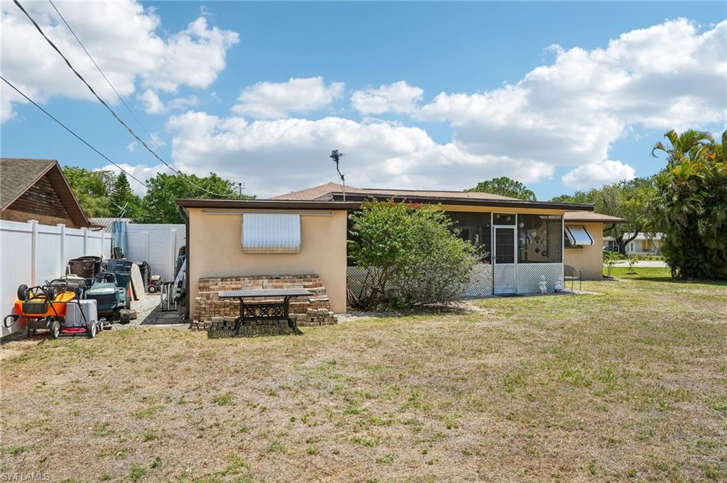 SAMANNS IN BONITA SPRINGS - Residential