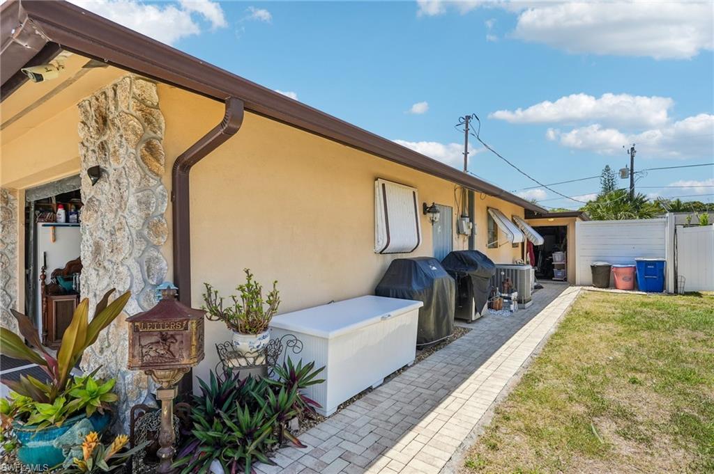 SAMANNS IN BONITA SPRINGS - Residential