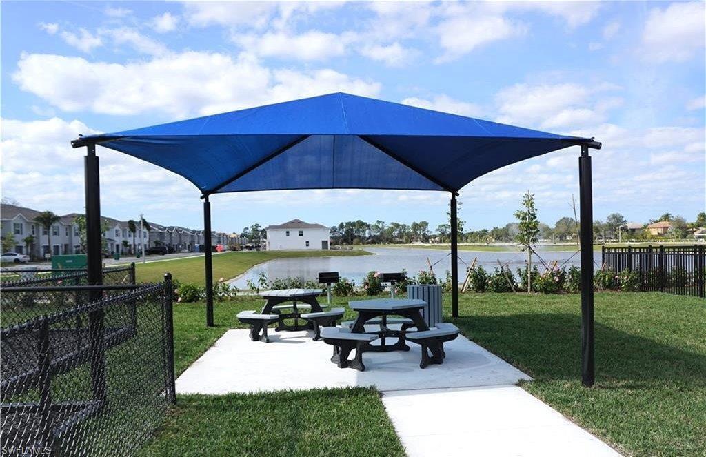 MEADOWOOD - Residential Lease