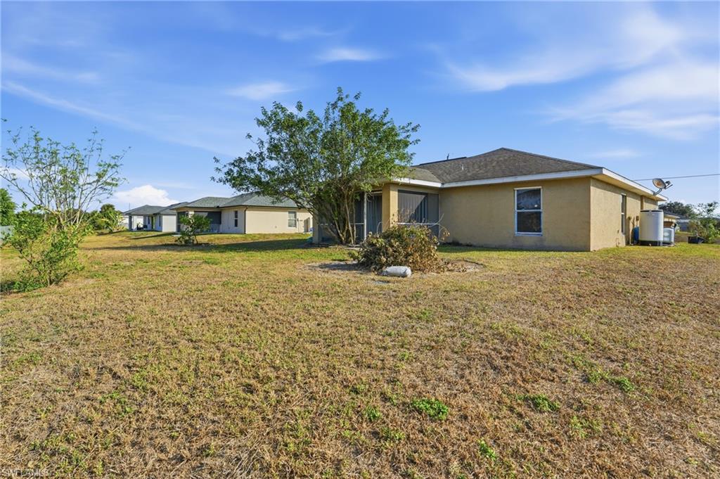 LEHIGH ACRES - Residential