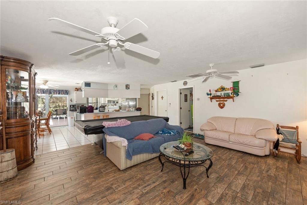 NORTH LABELLE - Residential