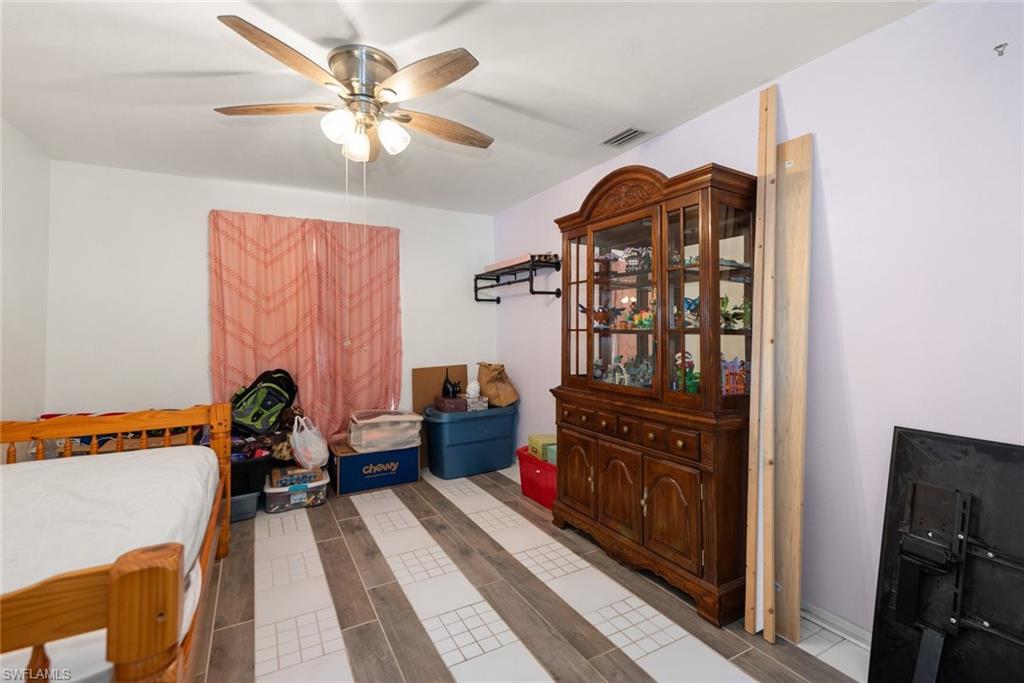 NORTH LABELLE - Residential