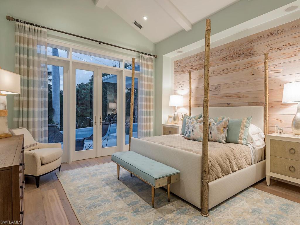 PARK SHORE - Residential