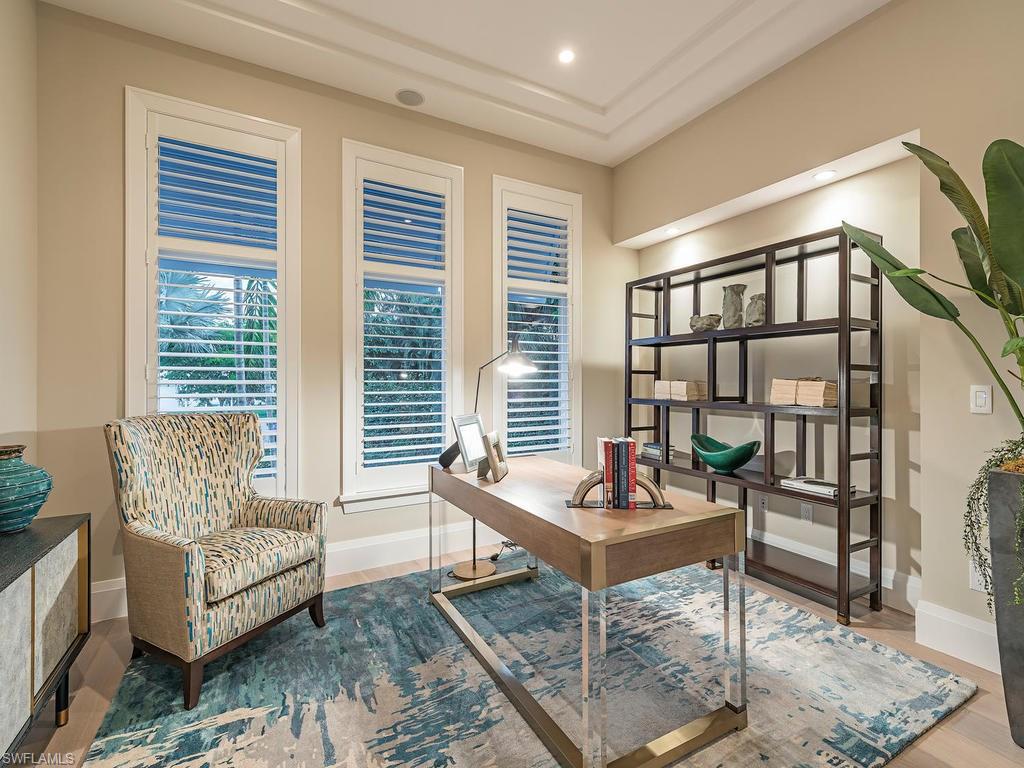 PARK SHORE - Residential