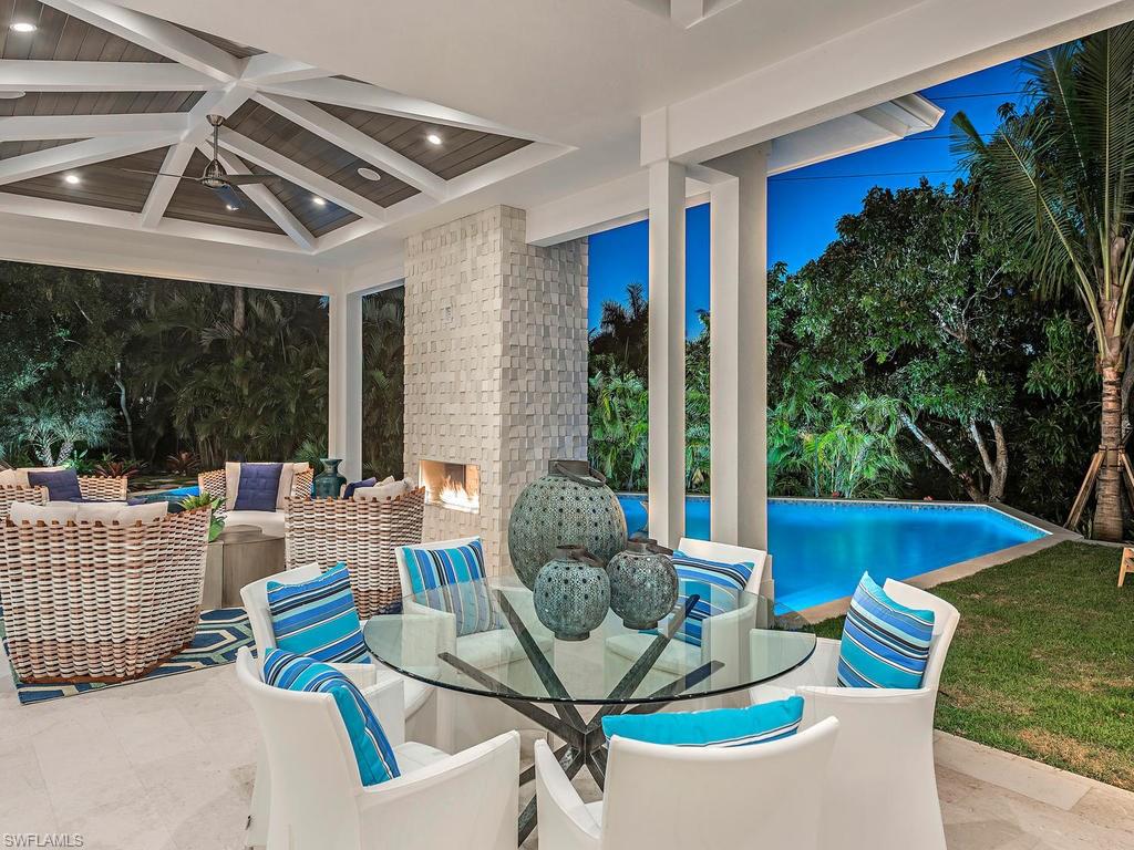 PARK SHORE - Residential