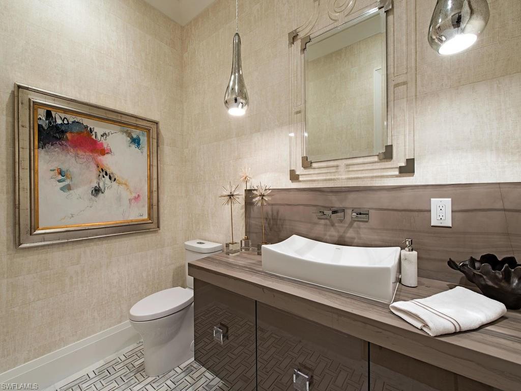 PARK SHORE - Residential