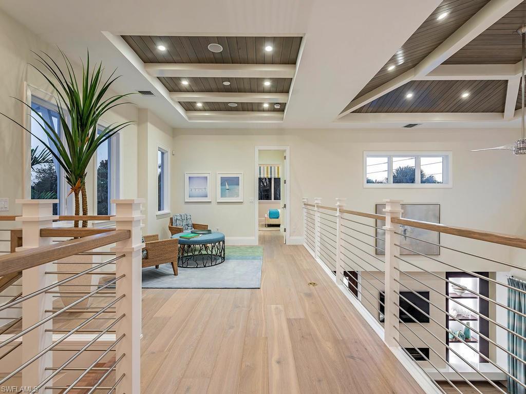 PARK SHORE - Residential