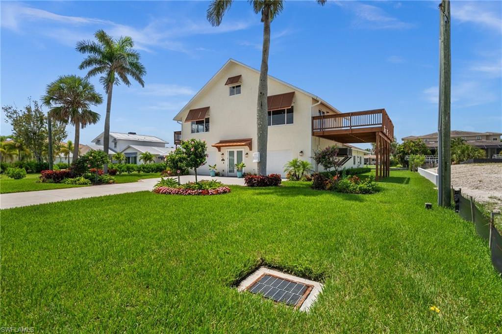 IMPERIAL SHORES - Residential