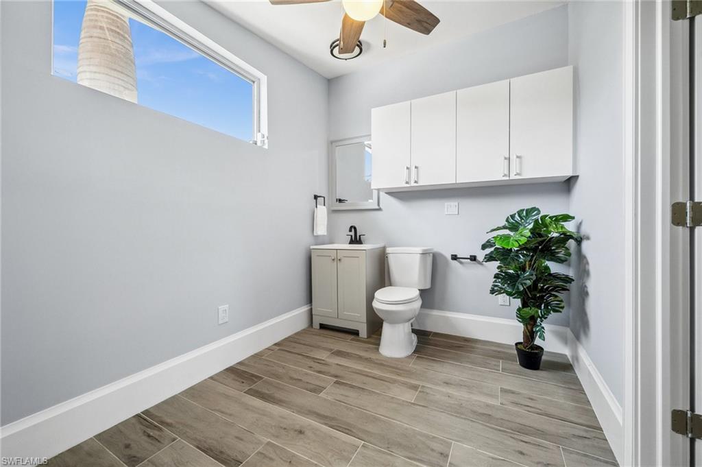 IMPERIAL SHORES - Residential