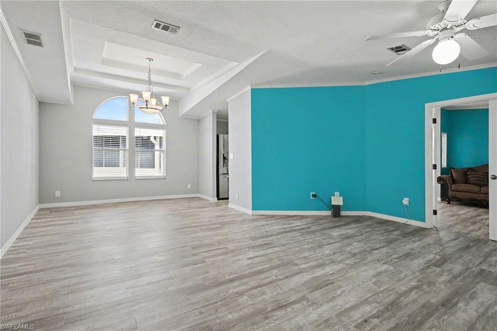 BAYSIDE ESTATES - Residential