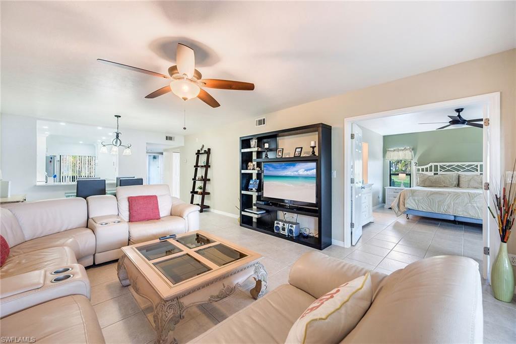 HAMPTONS AT KINGS LAKE - Residential Lease