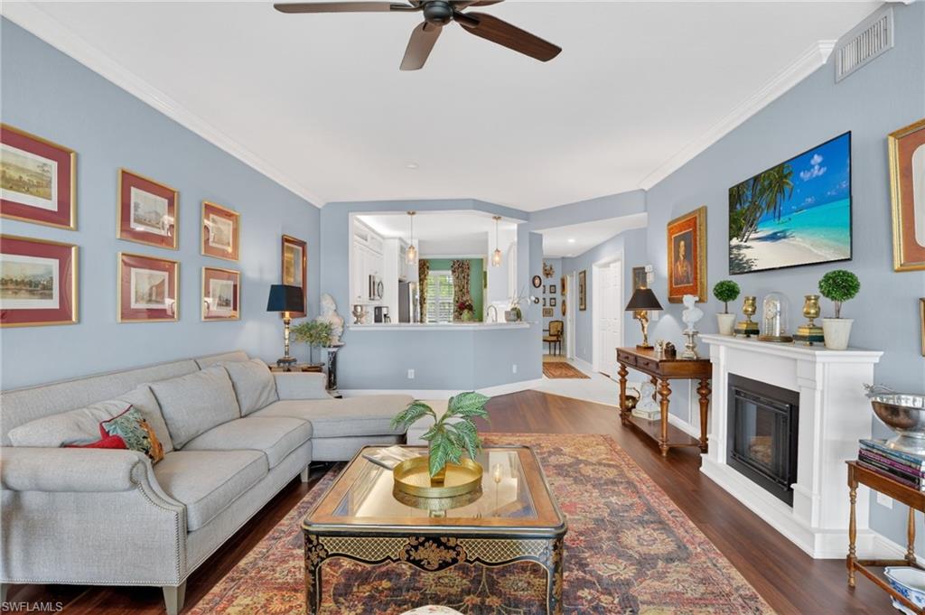 CROWN POINTE SHORES - Residential