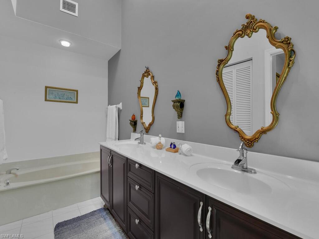 ESTATES - Residential