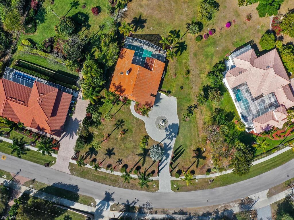 ESTATES - Residential