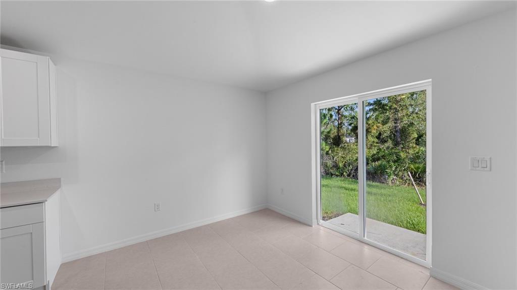 SAVANNA LAKES - Residential