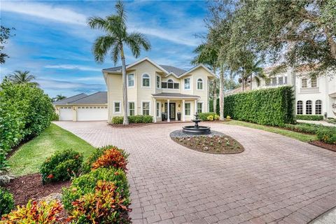 4009 Treadwater CT NAPLES FL 34109