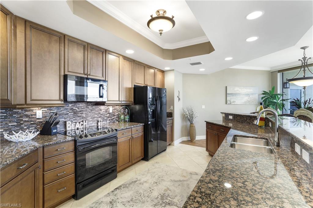 NORTH STAR YACHT CLUB - Residential Lease