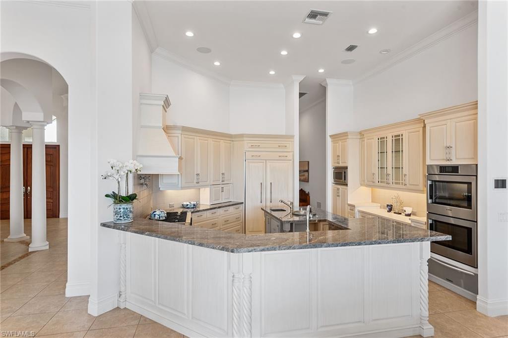 MARCO ISLAND - Residential