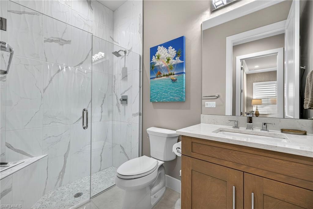 SEVEN SHORES - Residential