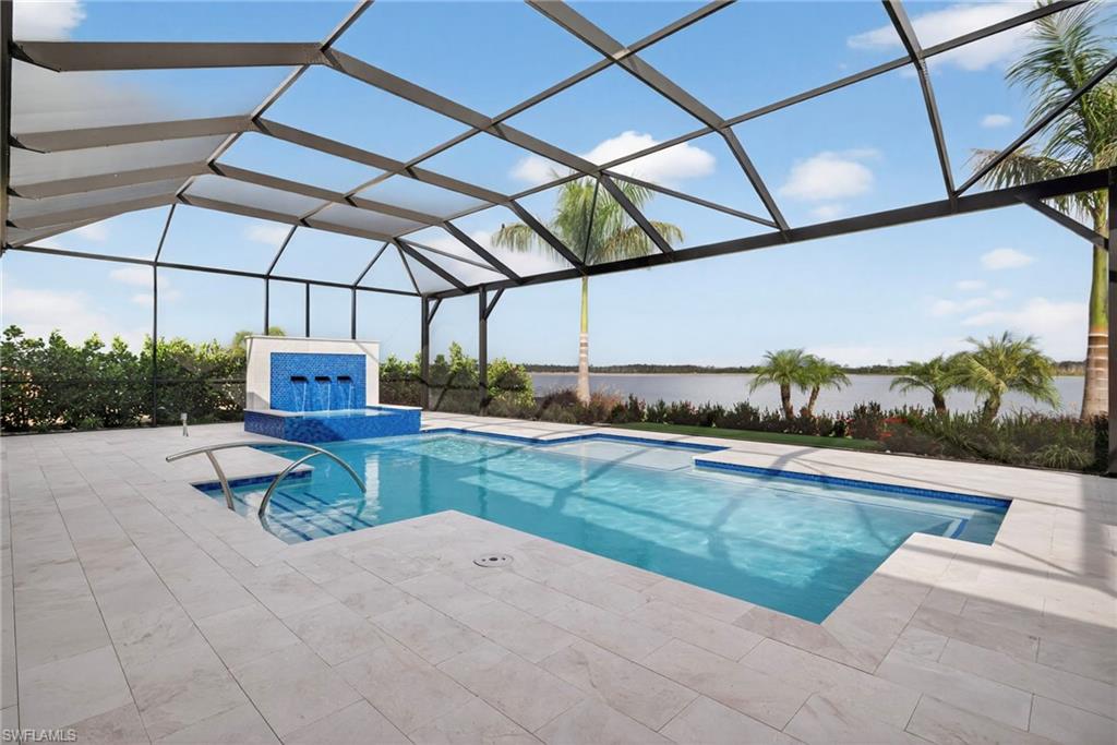 SEVEN SHORES - Residential