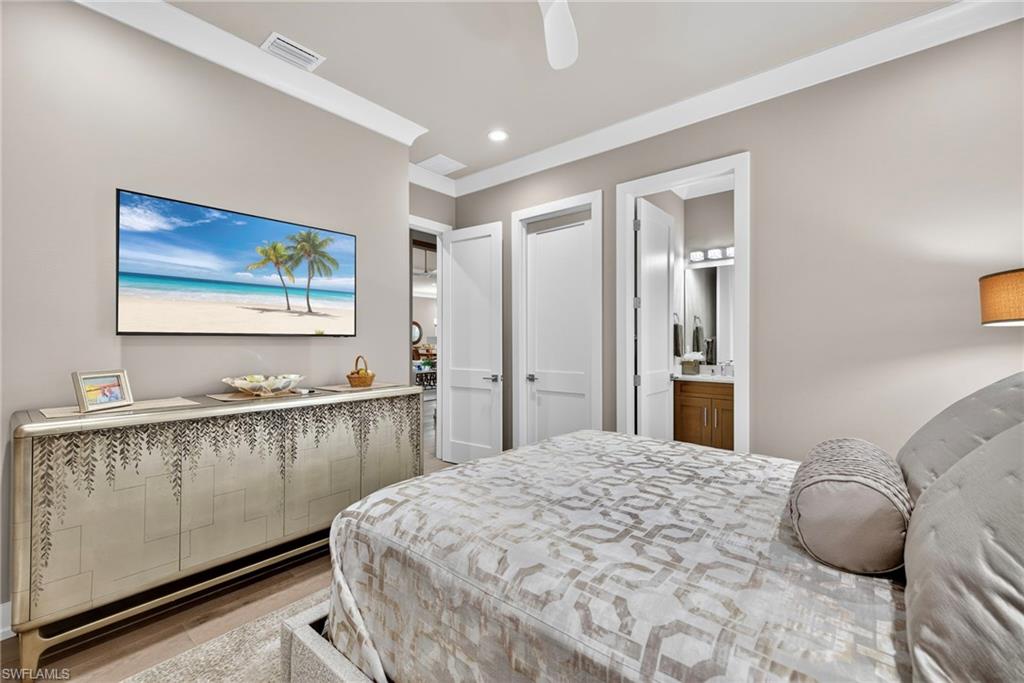 SEVEN SHORES - Residential