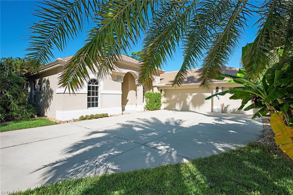 Photo of 6572 Chestnut CIR, NAPLES, FL 34109 (MLS # 225078691)