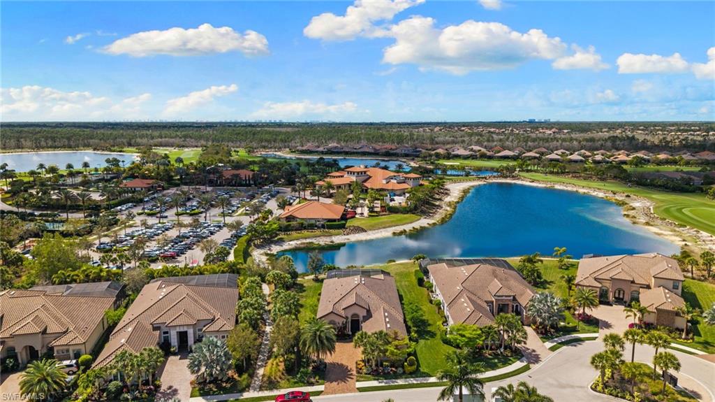 ESPLANADE - Residential