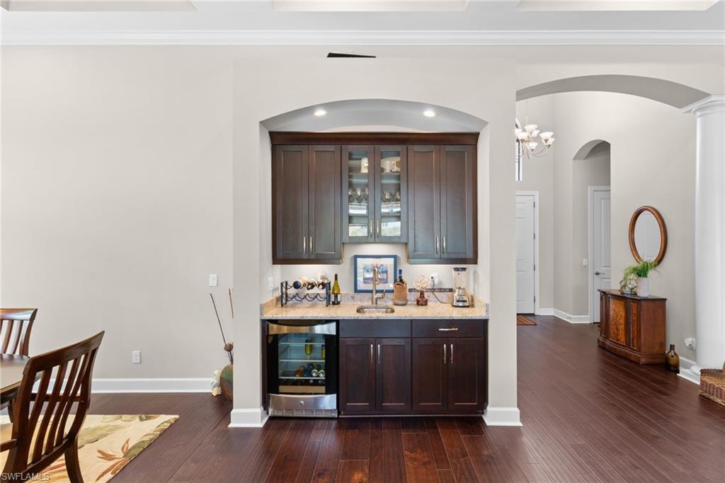 ESPLANADE - Residential