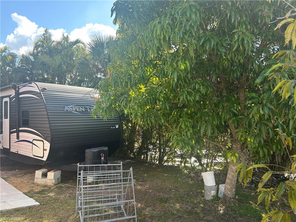 GOLDEN GATE CITY - Residential