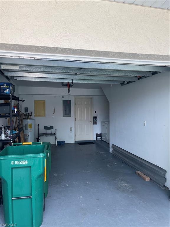 DOVER PARC - Residential Lease