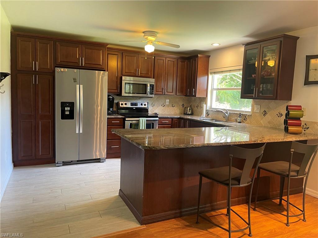 DOVER PARC - Residential Lease