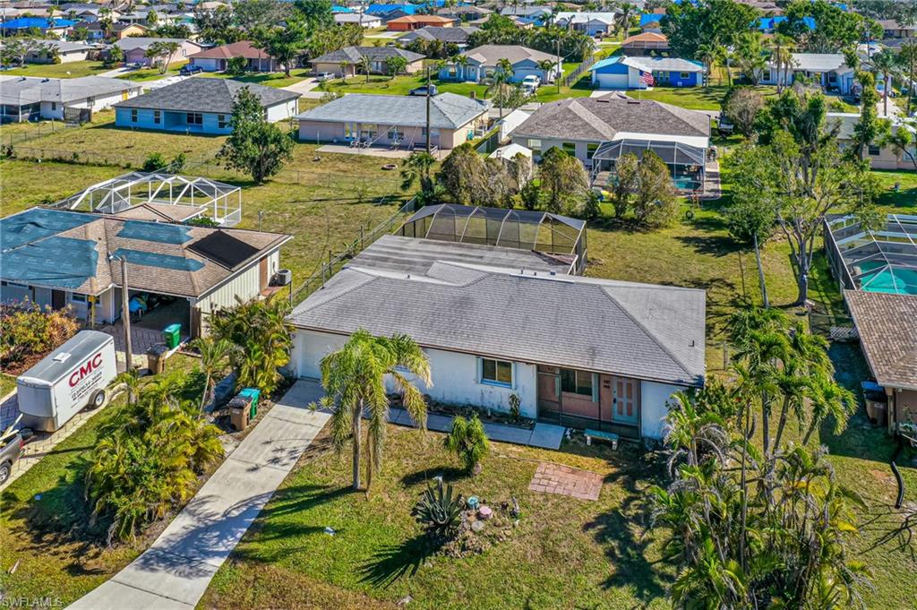 CAPE CORAL - Residential