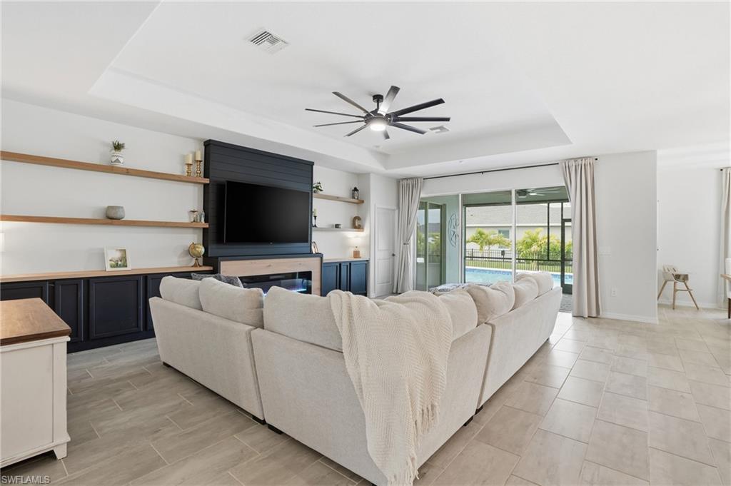 TRAILS EDGE - Residential