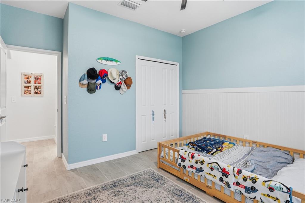 TRAILS EDGE - Residential