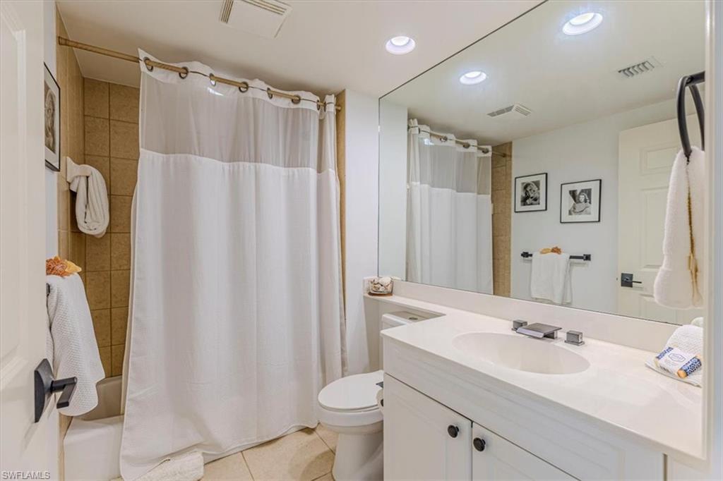 MONTEGO AT COVE TOWERS - Residential