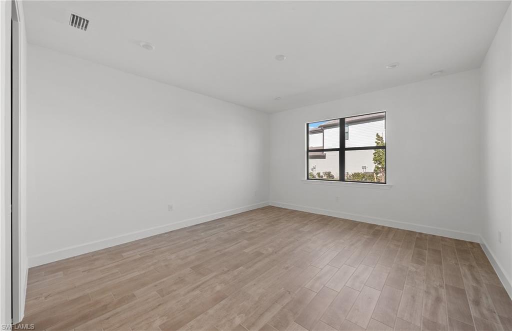 VERDANA VILLAGE - Residential