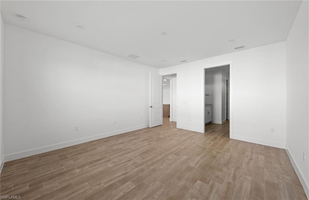 VERDANA VILLAGE - Residential