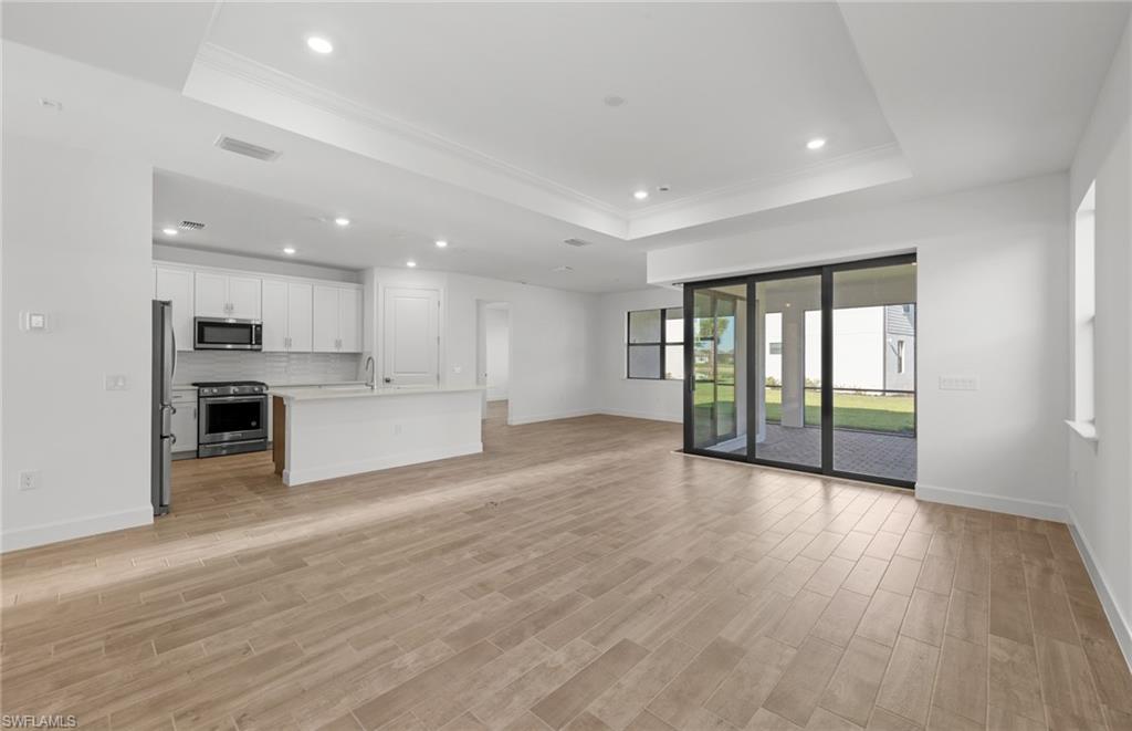 VERDANA VILLAGE - Residential