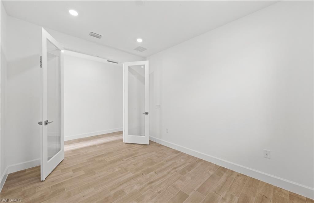 VERDANA VILLAGE - Residential