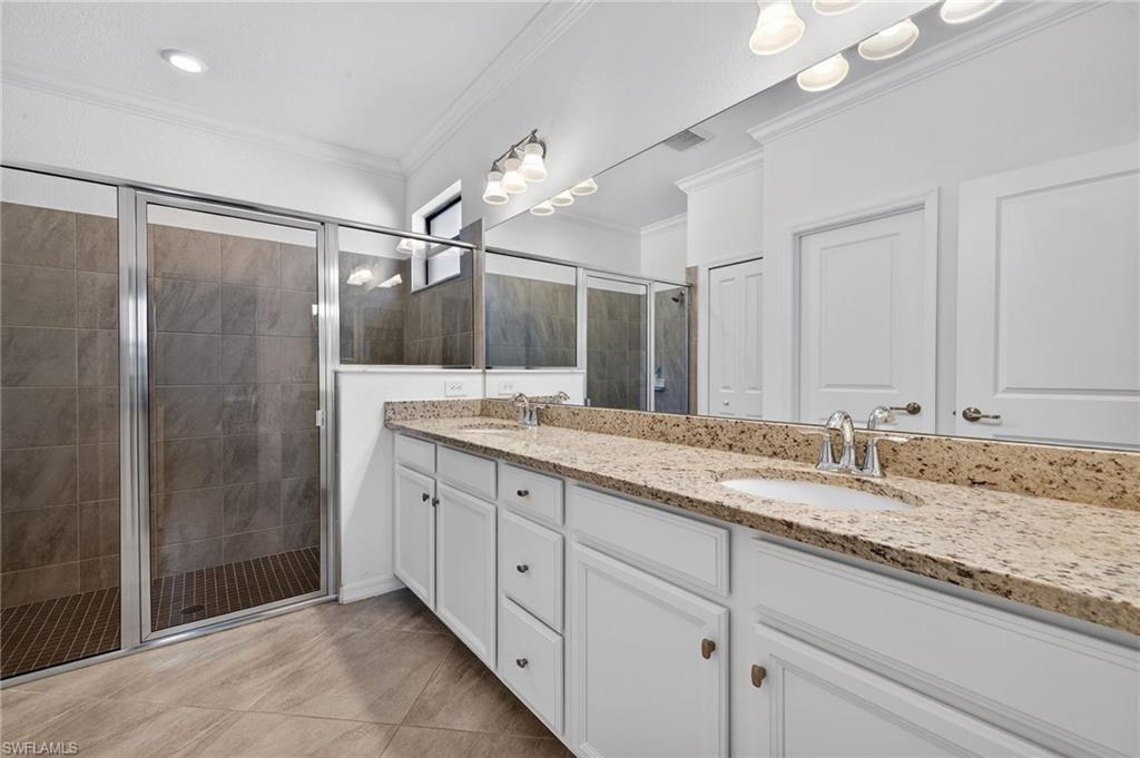 PORTICO - Residential