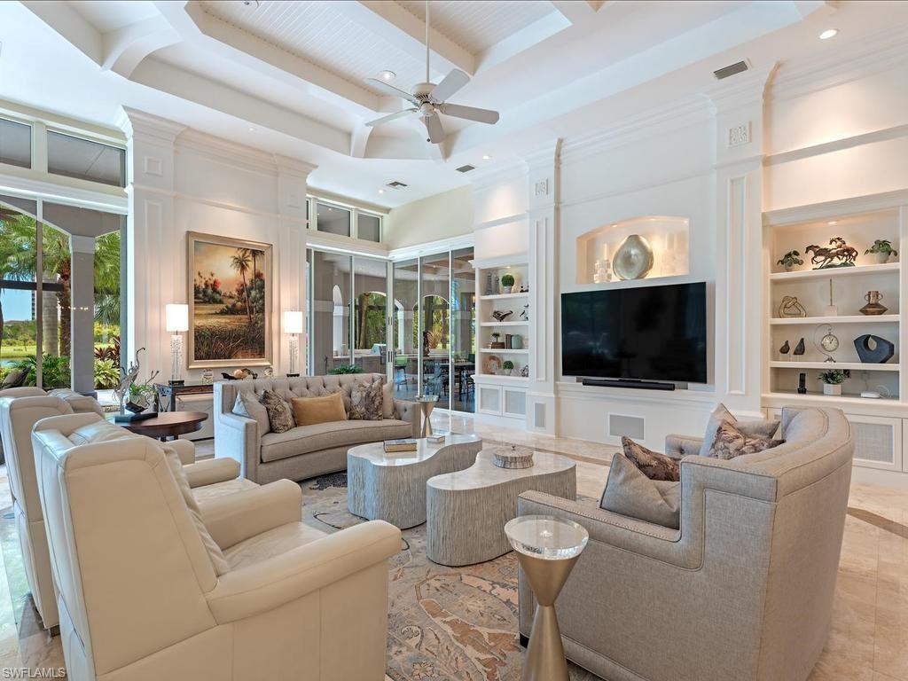 BAY WOODS - Residential